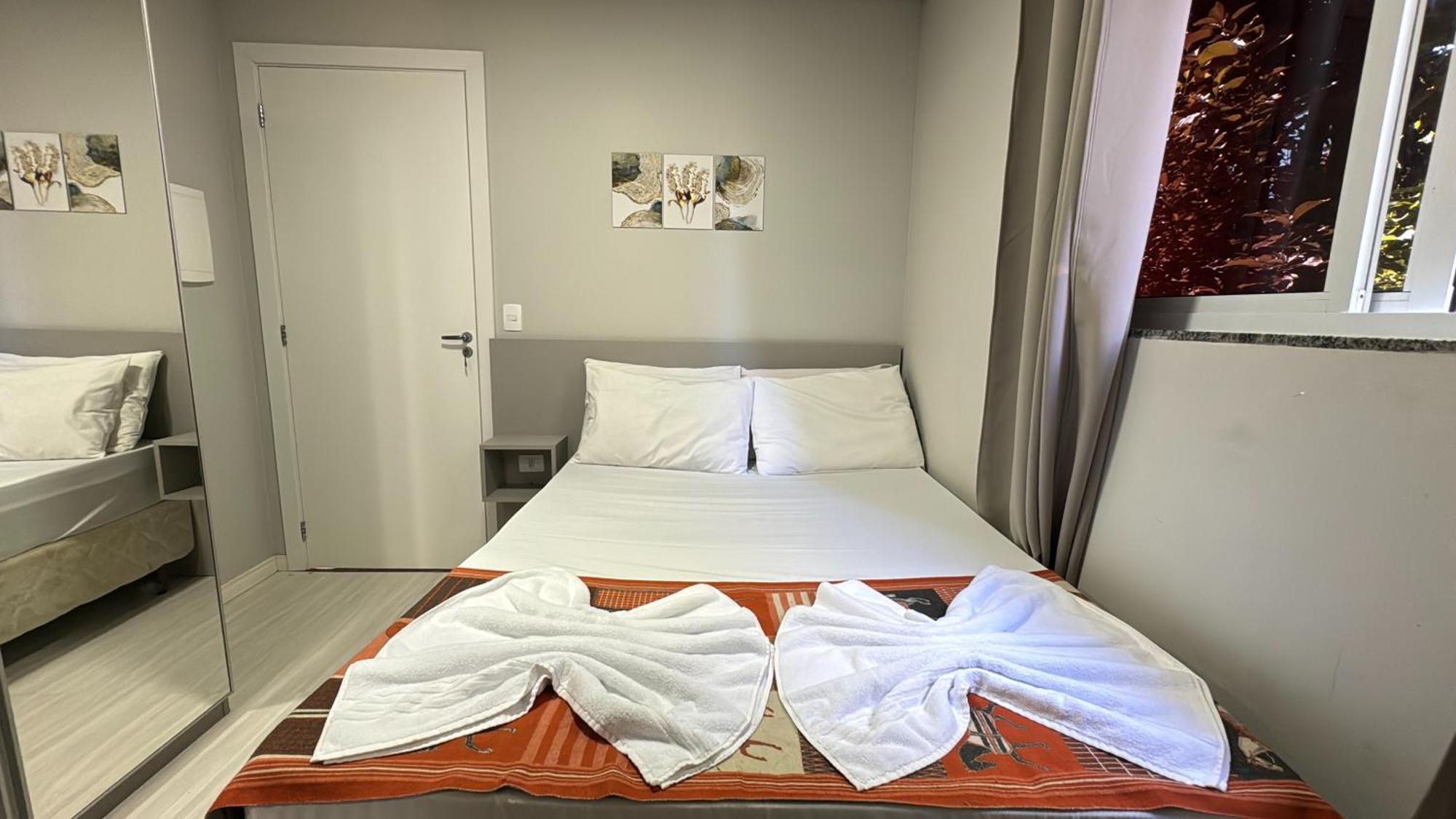 4- Studio para casal. Ótima Localização Curitiba Extérieur photo
