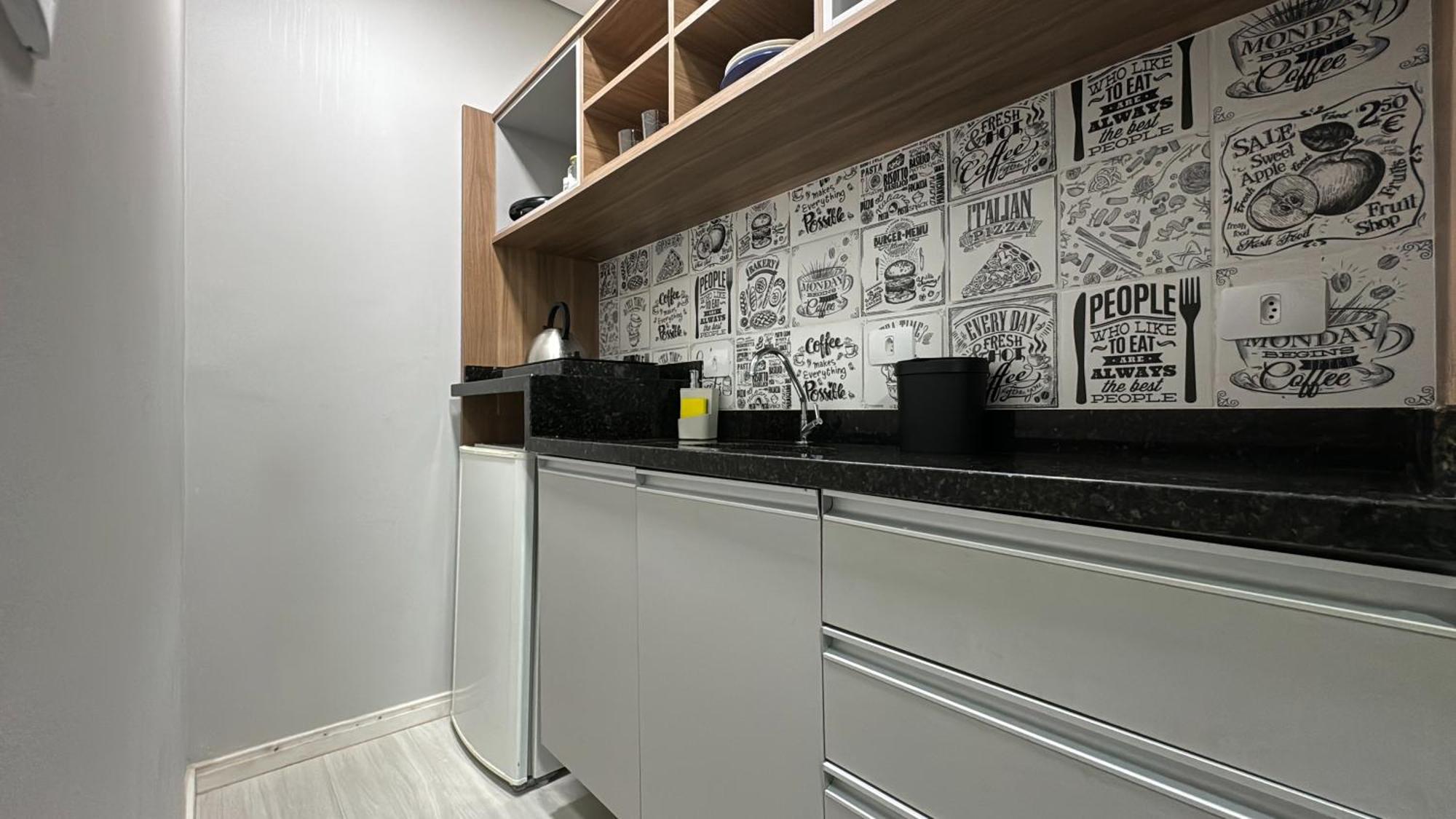 4- Studio para casal. Ótima Localização Curitiba Extérieur photo